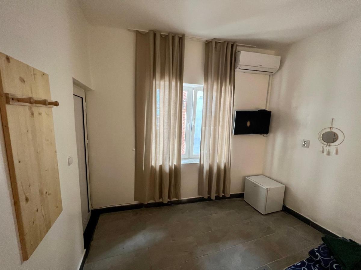 The Rainbow 2 Apartment София Екстериор снимка